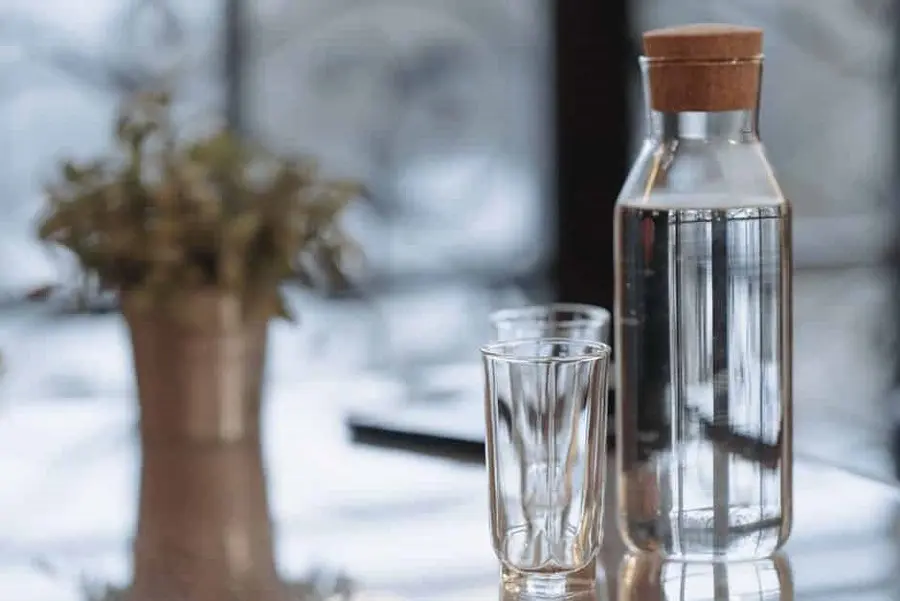Electrolyzed Reduced Water: 7 Benefits, Science & Safety electrolyzed reduced water