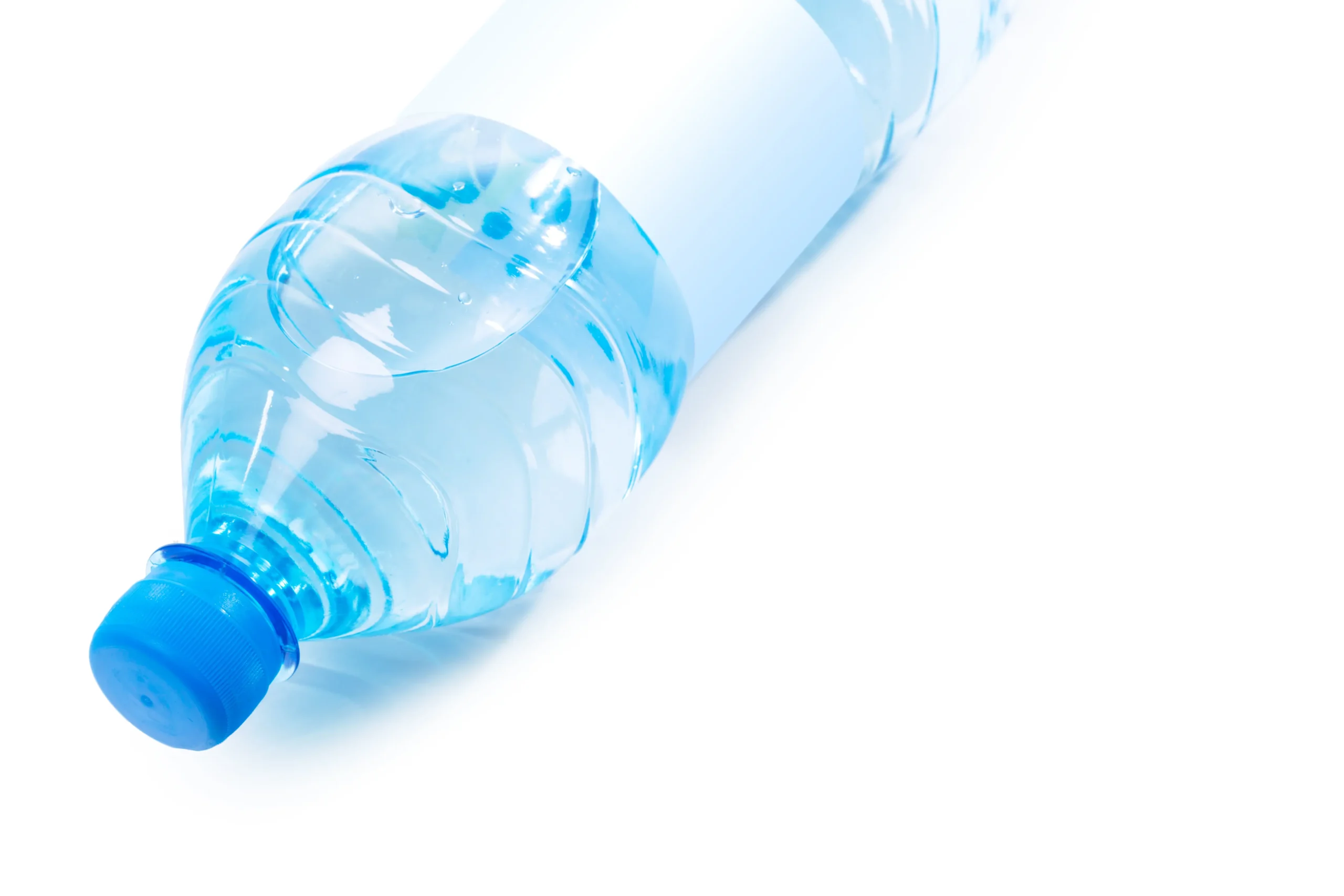 Filtered Water vs Bottled Water: 6 Honest Facts, 1 Winner filtered water vs bottled water